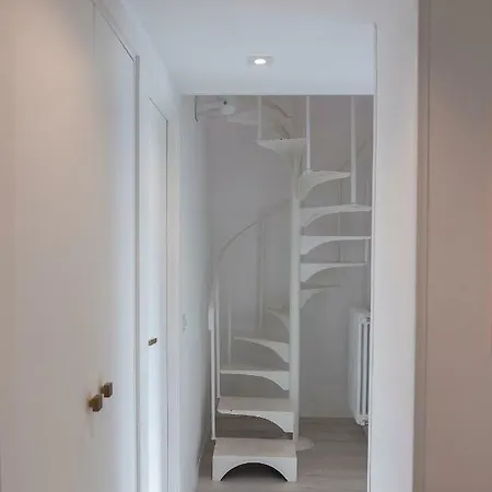 Sky View In Apartament *
